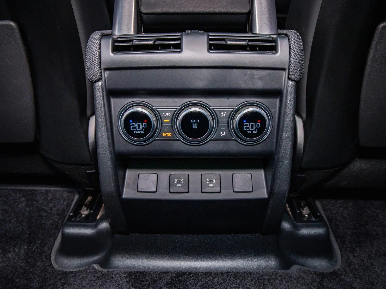 2022 Land Rover Defender 110 V8, 21/21