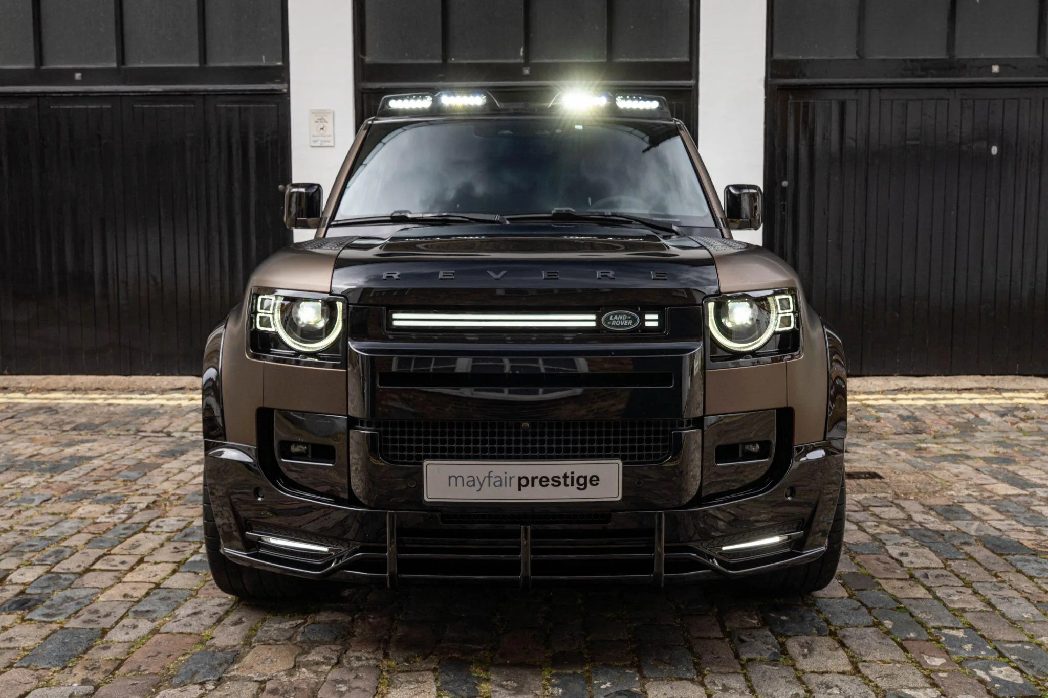 2022 Land Rover Defender 110 V8 Carpathian Edition, 4/30