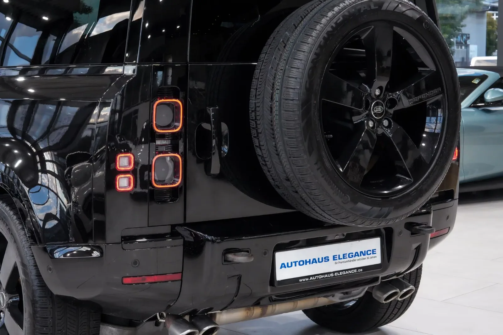 2022 Land Rover Defender 90 V8, 10/30