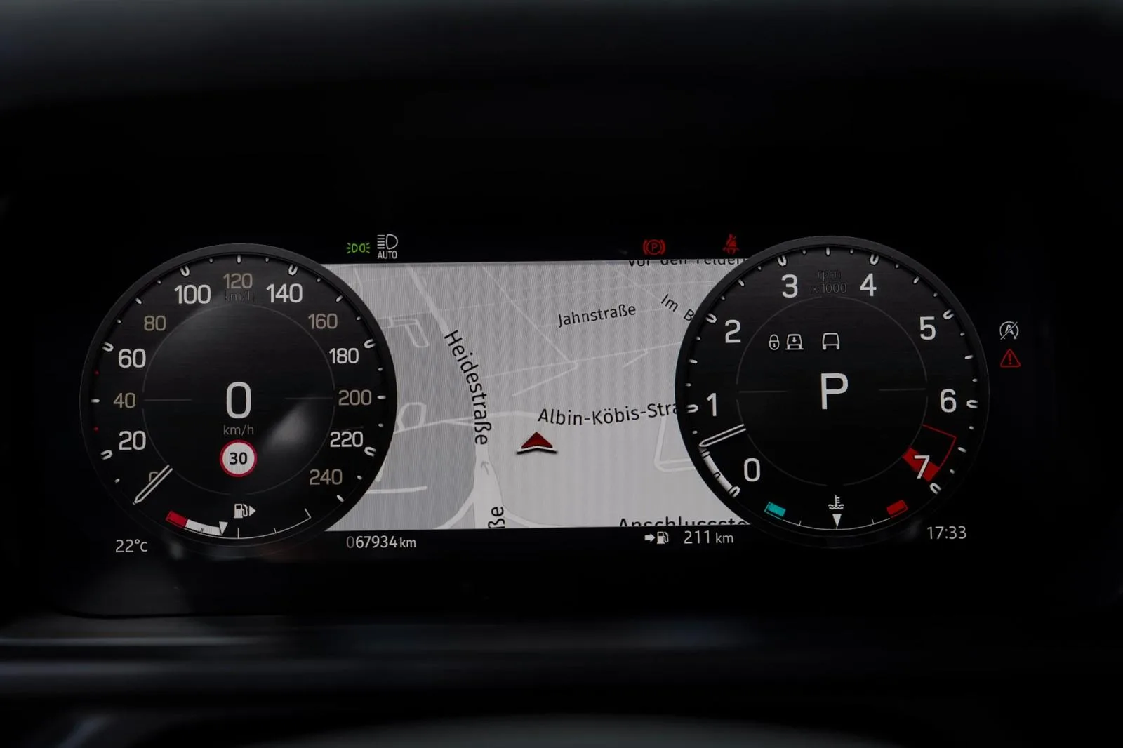 2022 Land Rover Defender 90 V8, 20/30