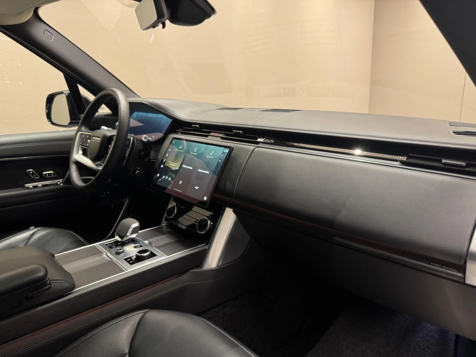 2022 Land Rover Range Rover First Edition, 18/23