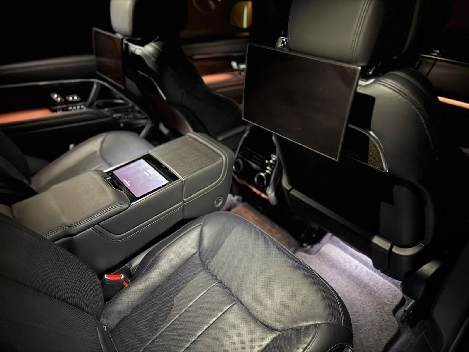 2022 Land Rover Range Rover First Edition, 20/23