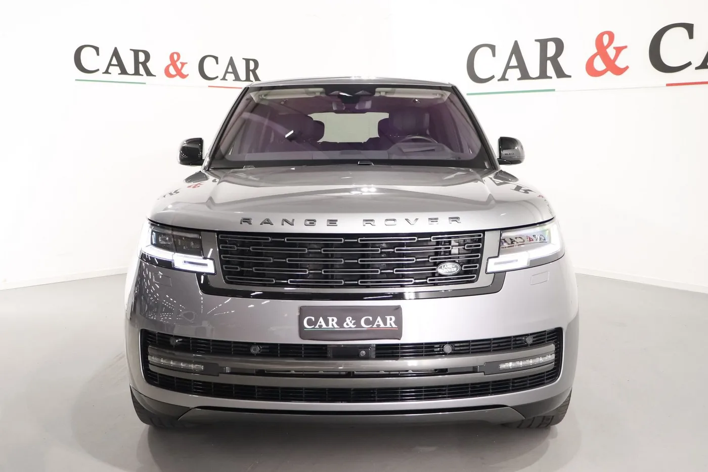 2022 Land Rover Range Rover Autobiography, long angeboten von einem Supersportwagenhändler in Zibido San Giacomo, Italien, Foto 3 von 24