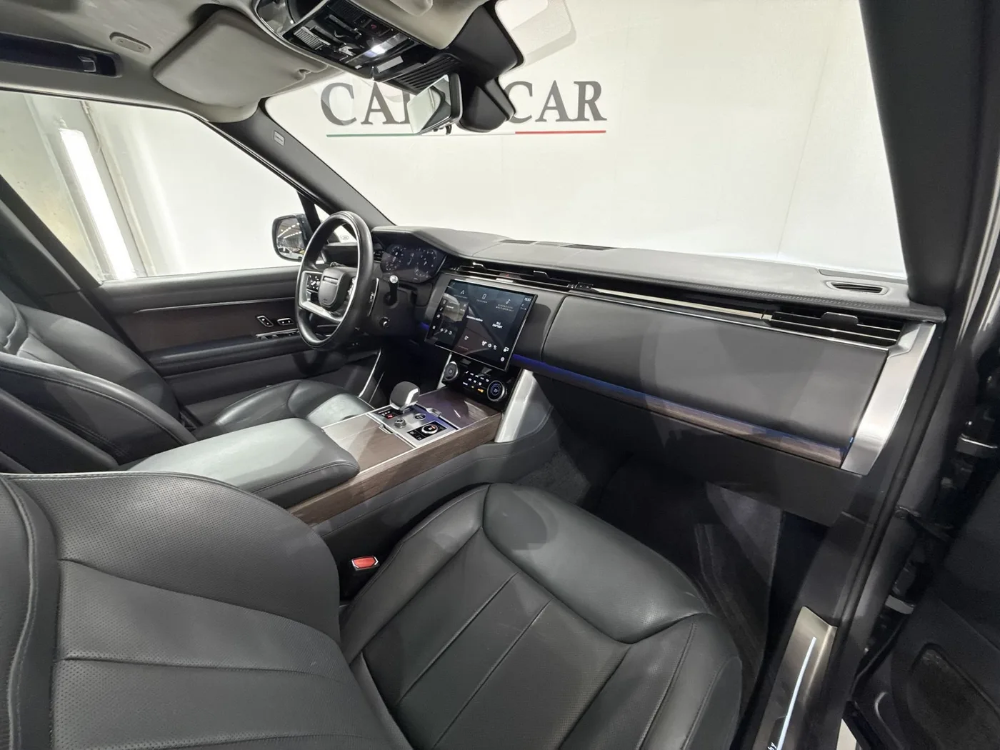 2022 Land Rover Range Rover Autobiography, long angeboten von einem Supersportwagenhändler in Zibido San Giacomo, Italien, Foto 14 von 24