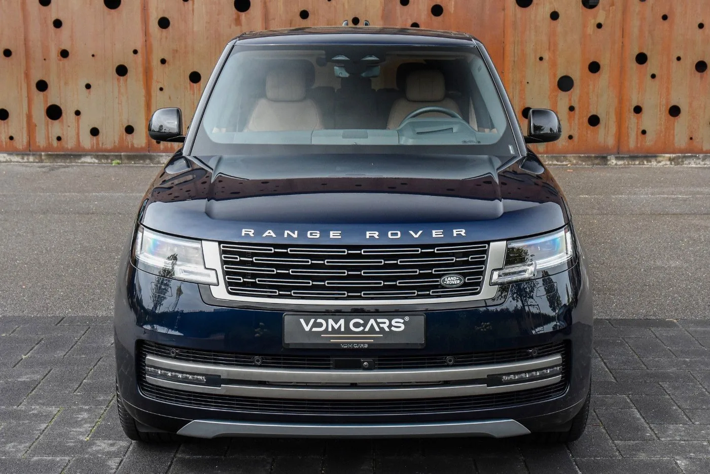 2022 Land Rover Range Rover D300, HSE offered by a supercar dealer in Gronau, Germany, photo 2 of 25