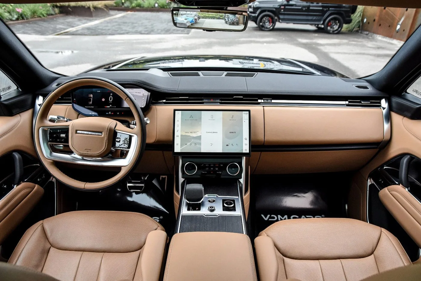2022 Land Rover Range Rover D300, HSE offered by a supercar dealer in Gronau, Germany, photo 17 of 25