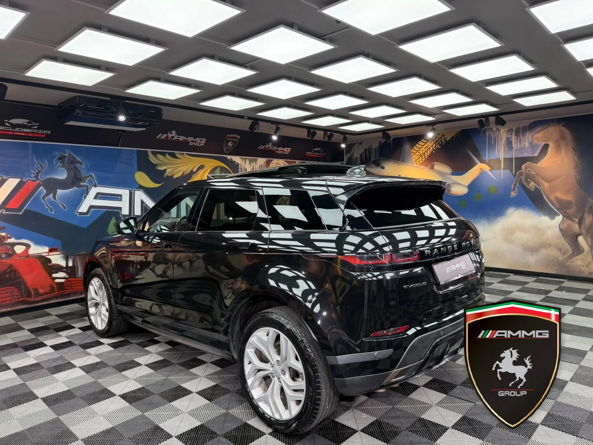2022 Land Rover Range Rover Evoque R-Dynamic, 7/15