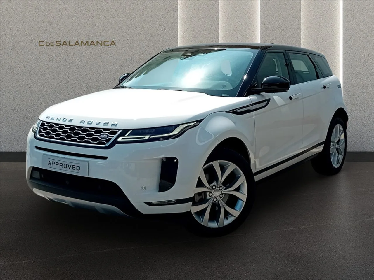 2022 Land Rover Range Rover Evoque angeboten von einem Fachhändler in Marbella, Hauptfoto