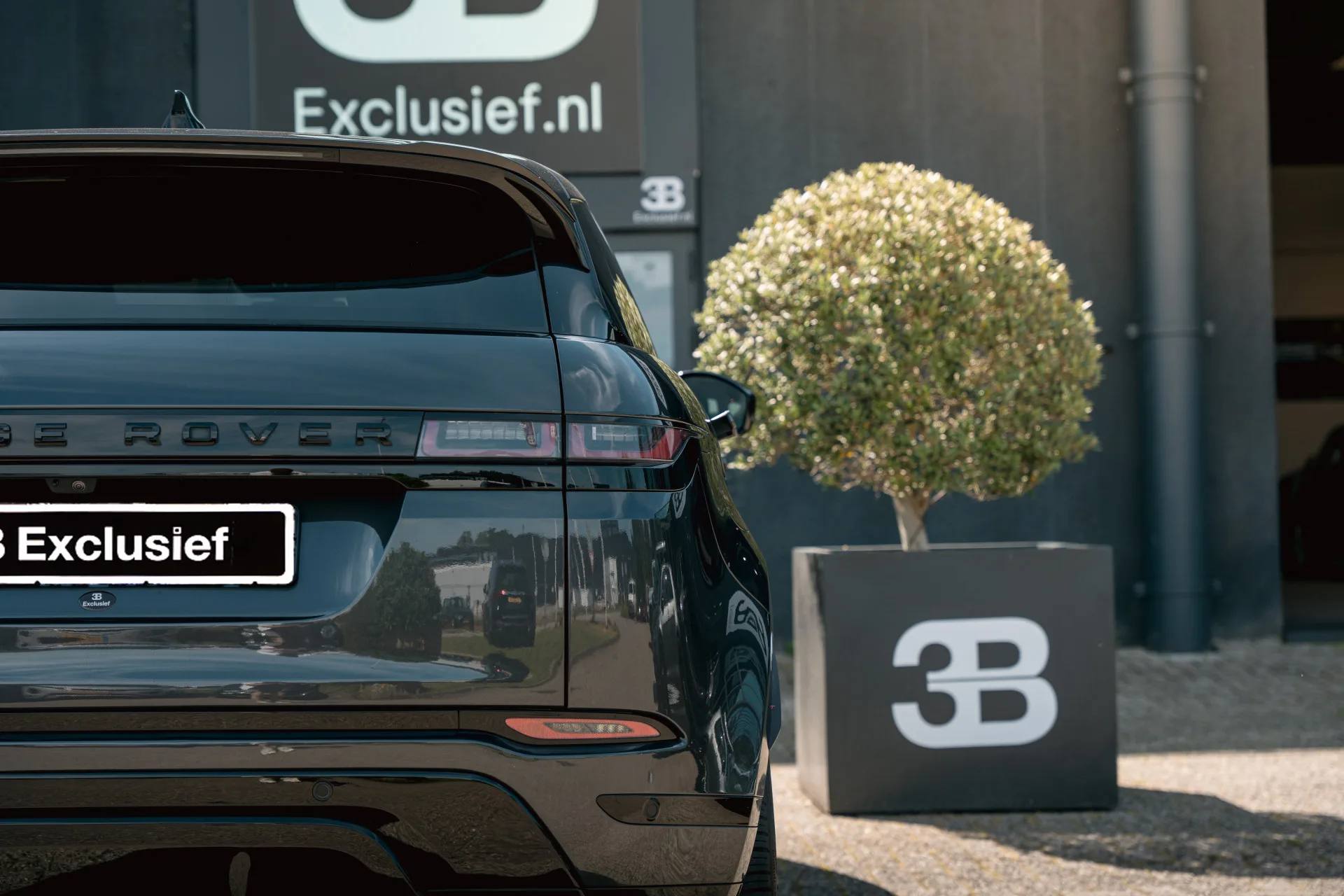 2022 Land Rover Range Rover Evoque P300e R-Dynamic HSE, 28/30