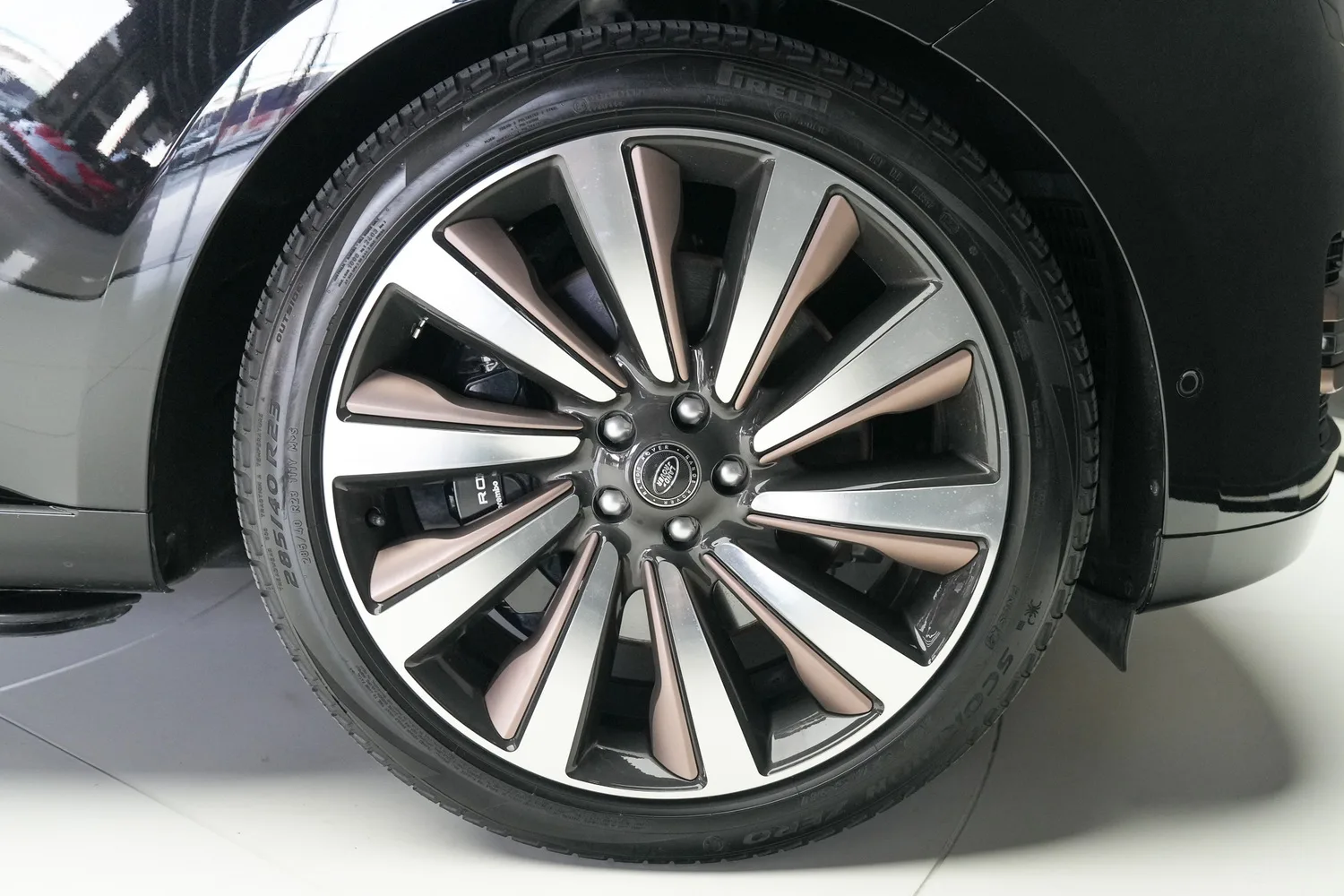 2022 Land Rover Range Rover HSE P530, 11/11