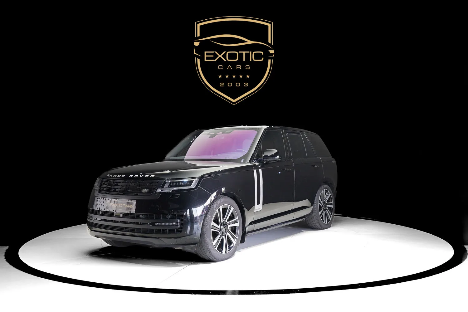 2022 Land Rover Range Rover Autobiography P530 offered by a specialist dealer in Dubai, United Arab Emirates, main photo