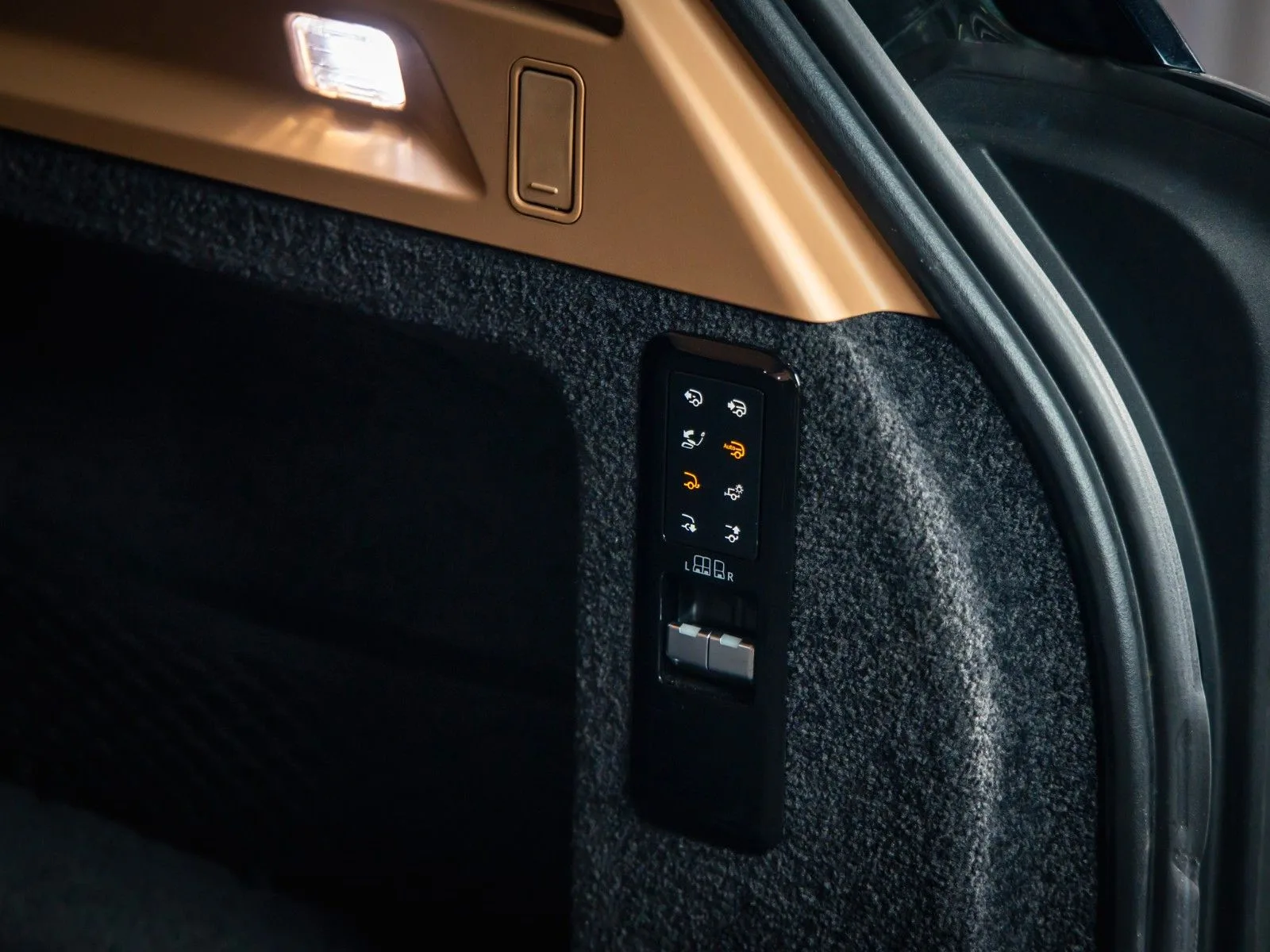 2022 Land Rover Range Rover, 6/24
