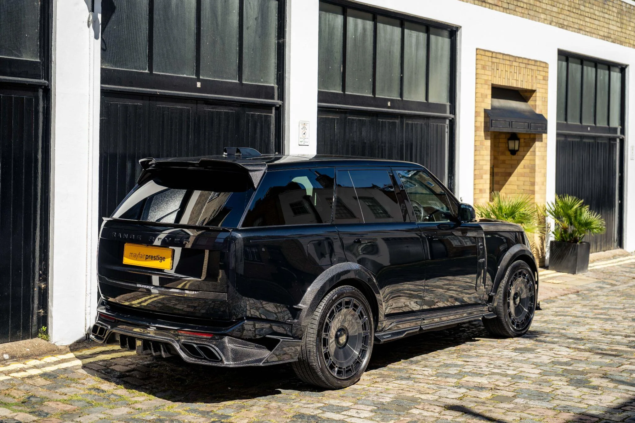 2022 Land Rover Range Rover P440e SE, 16/30