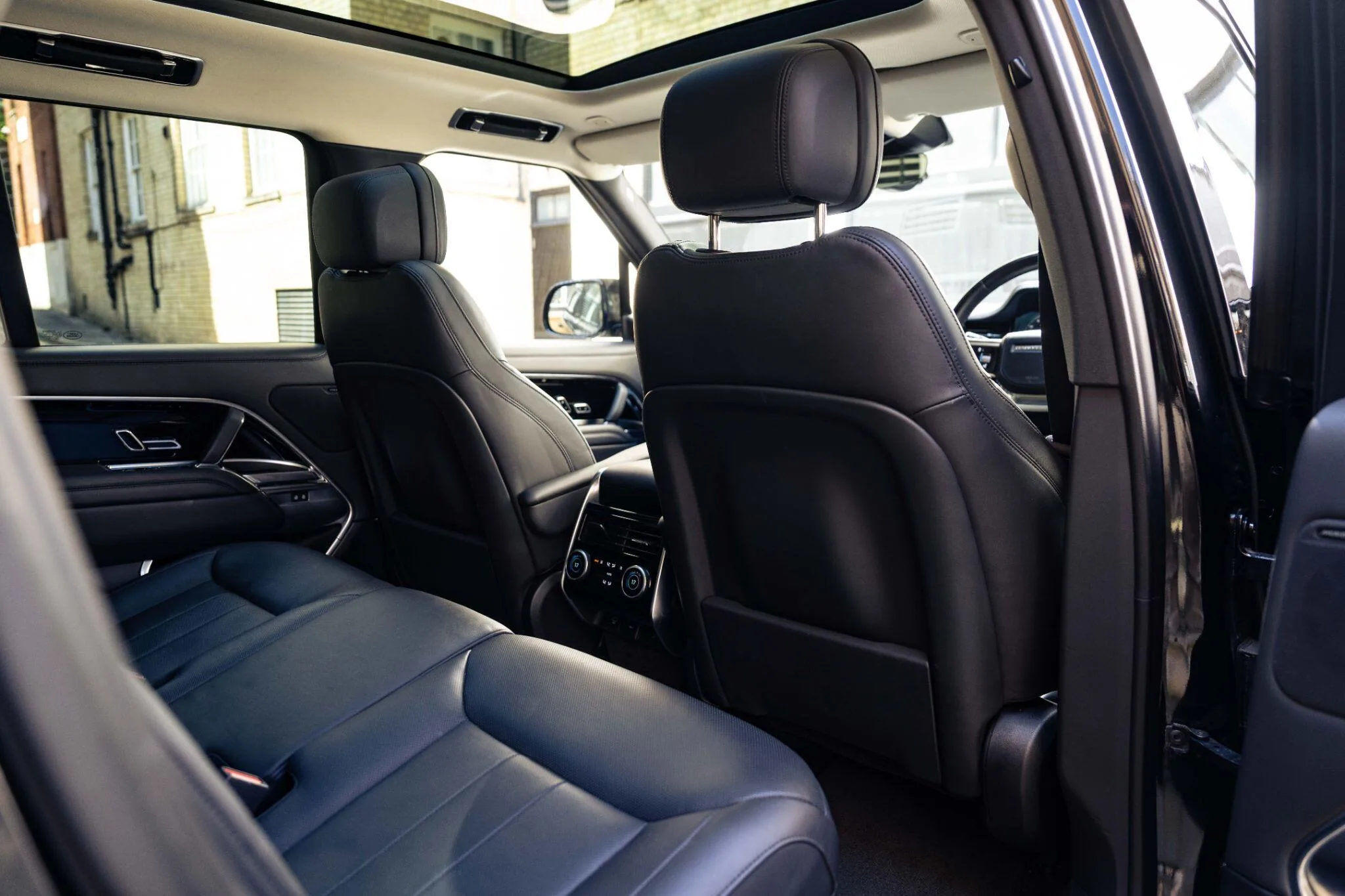 2022 Land Rover Range Rover P440e SE, 19/30