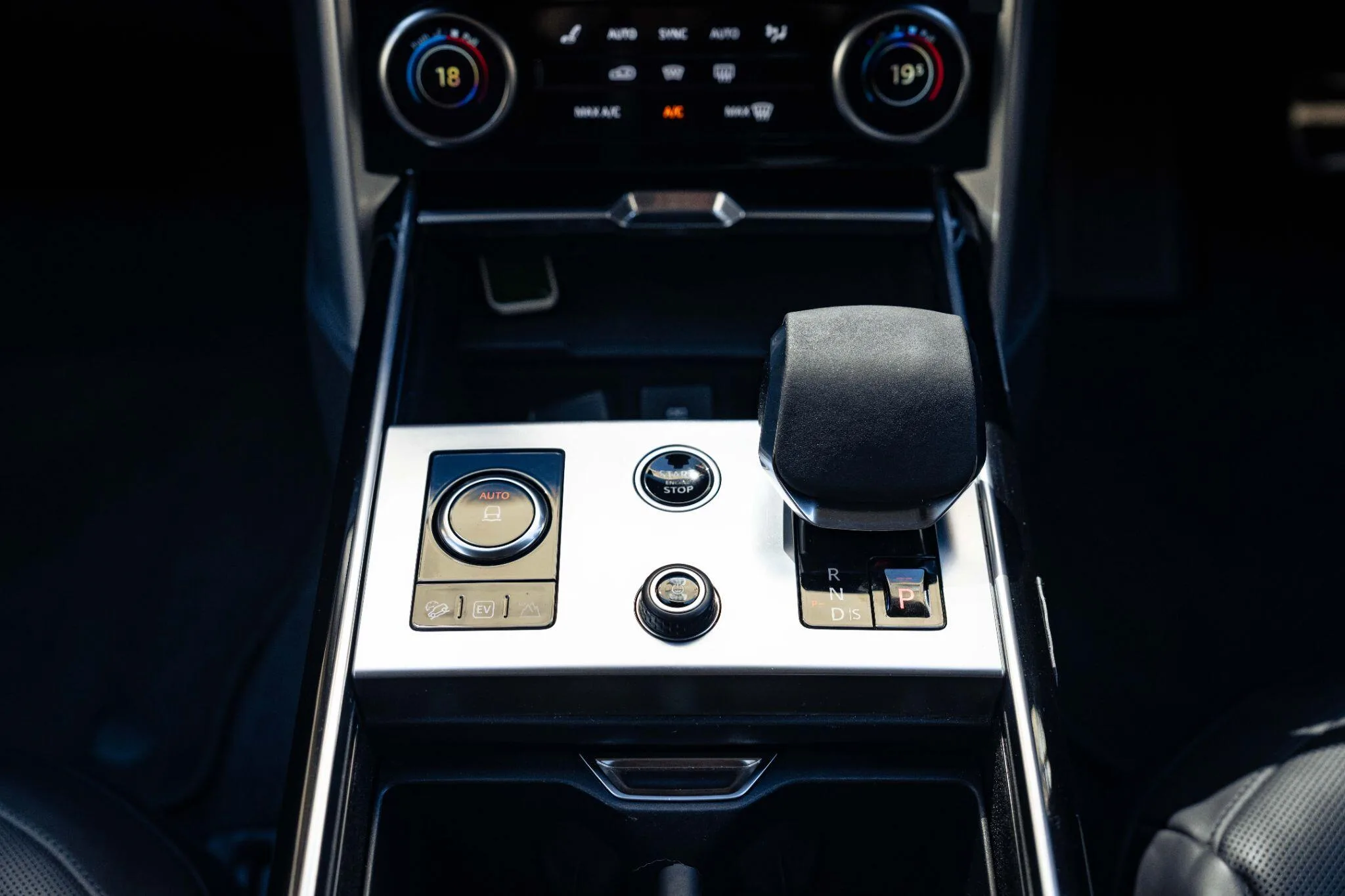 2022 Land Rover Range Rover P440e SE, 24/30