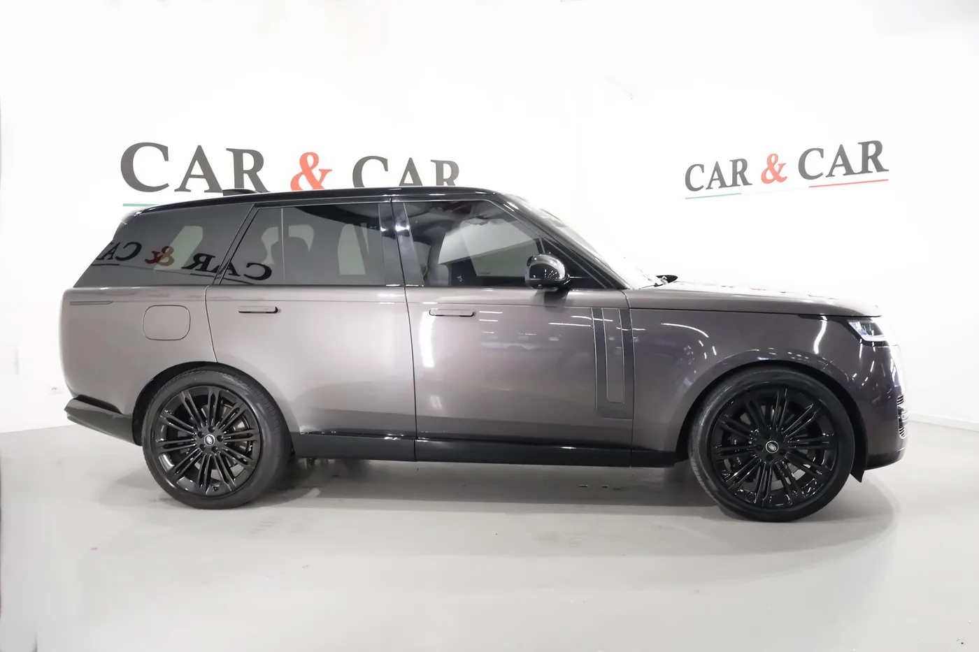 2022 Land Rover Range Rover P530 angeboten von einem Supersportwagenhändler in Zibido San Giacomo, Italien, Foto 5 von 25