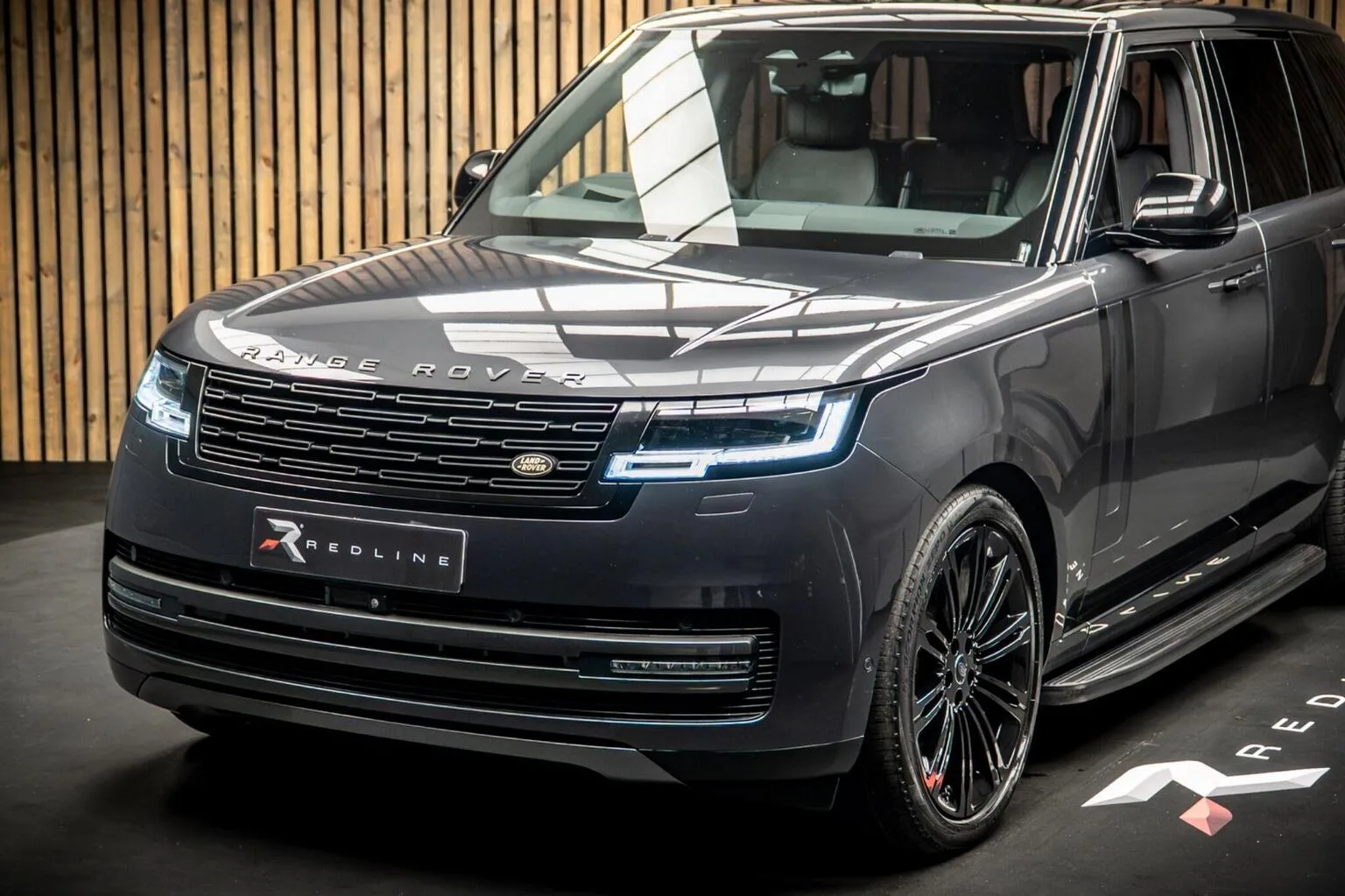 2022 Land Rover Range Rover D300 HSE, 14/30