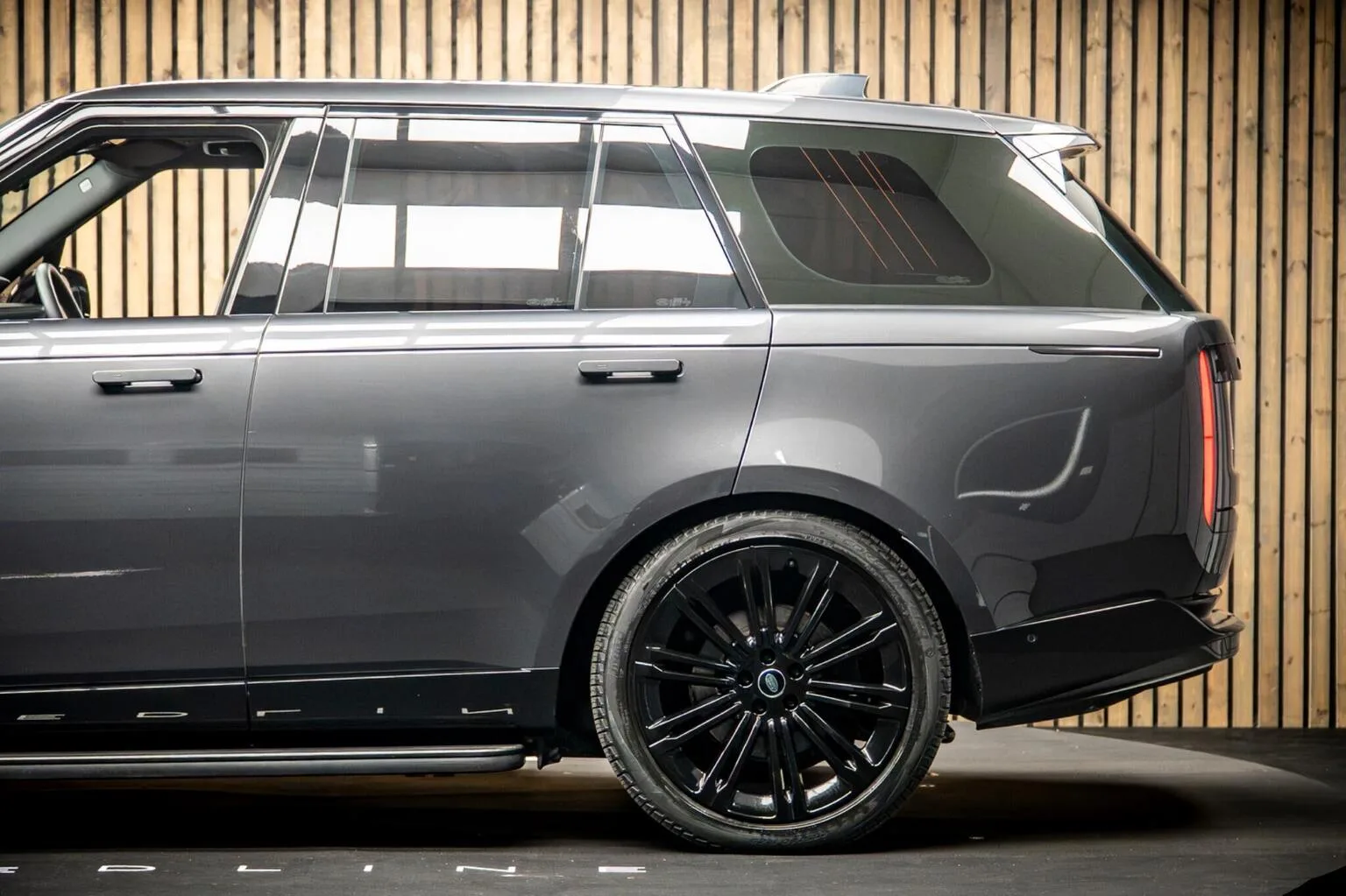 2022 Land Rover Range Rover D300 HSE, 17/30