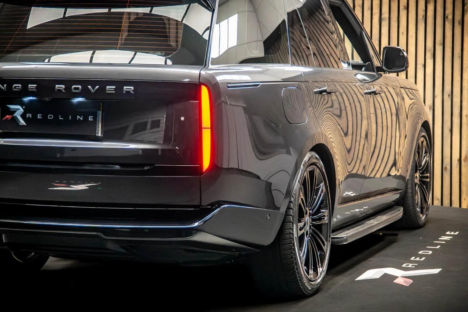 2022 Land Rover Range Rover D300 HSE, 20/30