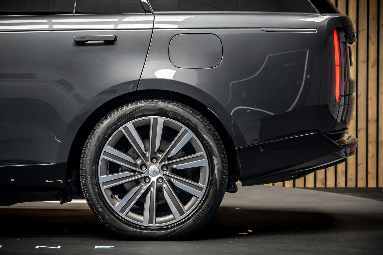 2022 Land Rover Range Rover P510e Autobiography, 17/30