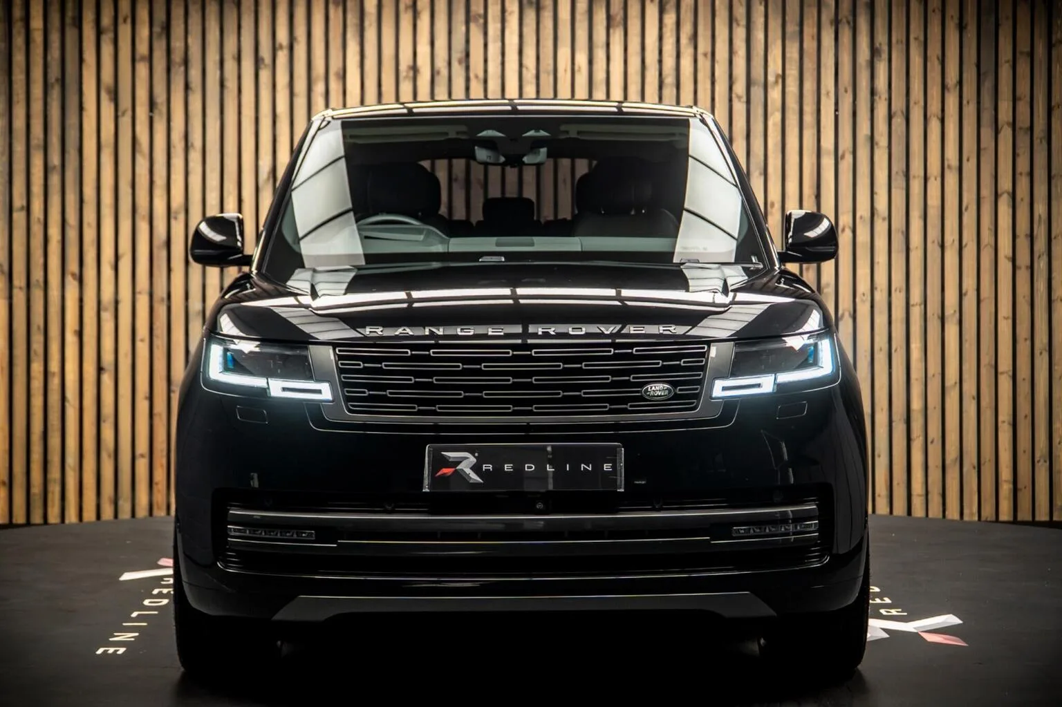 2022 Land Rover Range Rover D300 HSE, 5/30