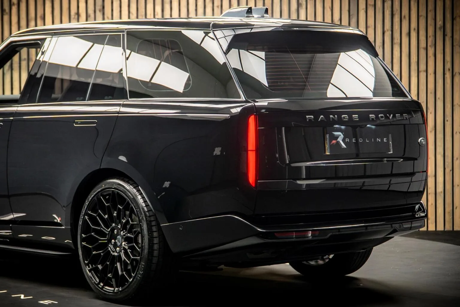 2022 Land Rover Range Rover D300 HSE, 18/30