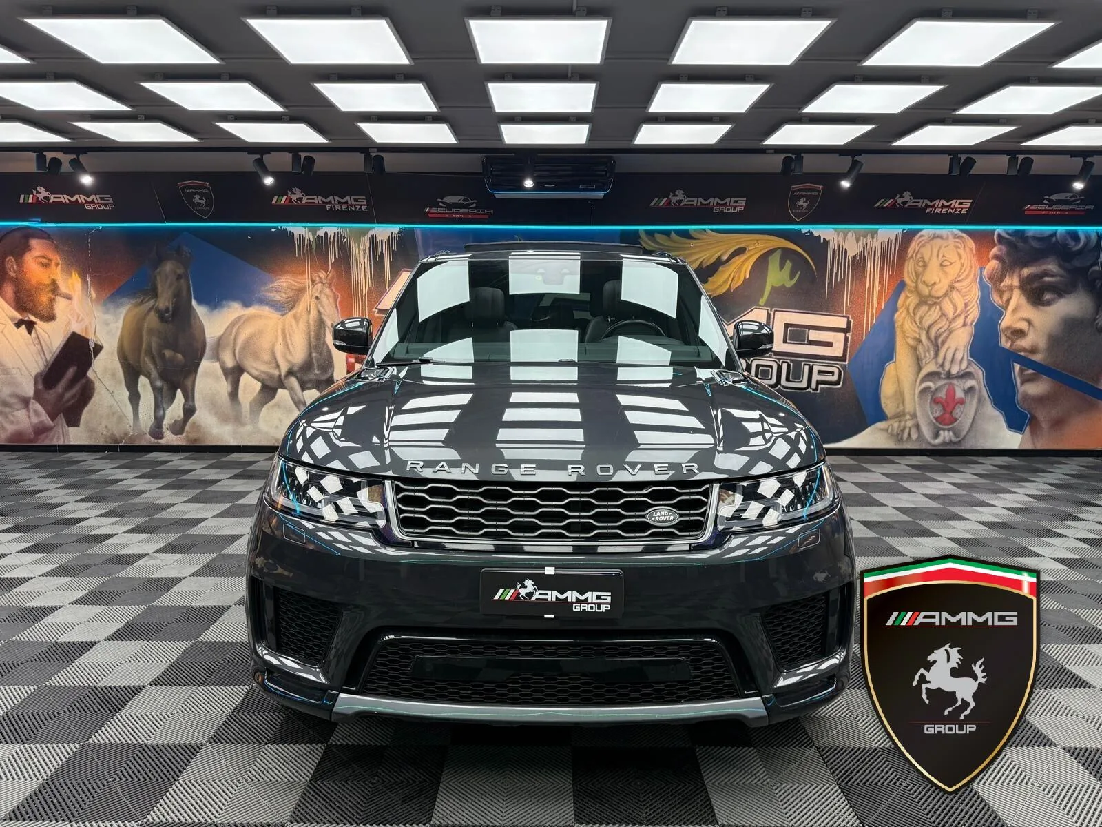 2022 Land Rover Range Rover Sport HSE Silver, 2/15