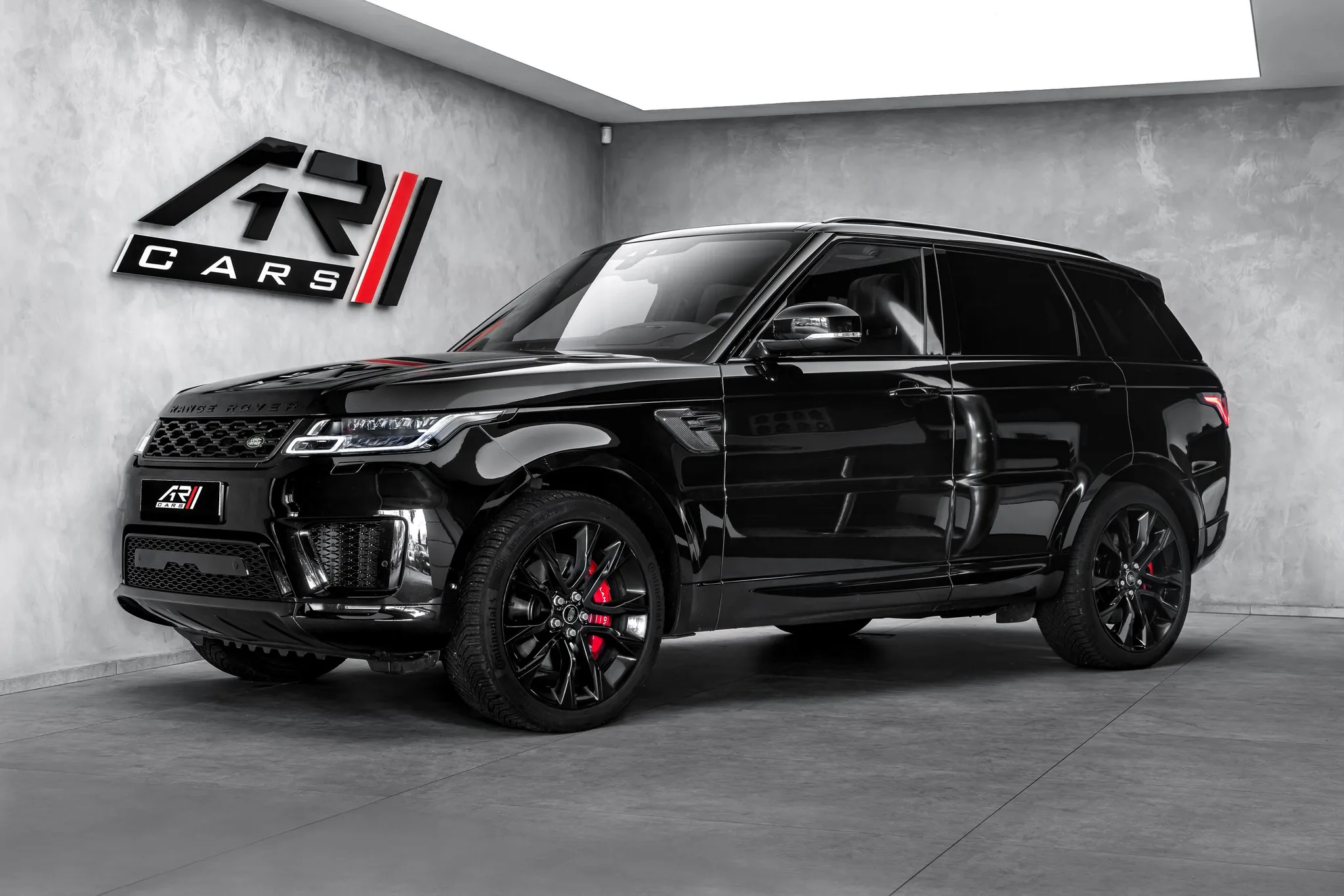 2022 Land Rover Range Rover Sport HST angeboten von einem Fachhändler in Ostrava, Tschechien, Hauptfoto
