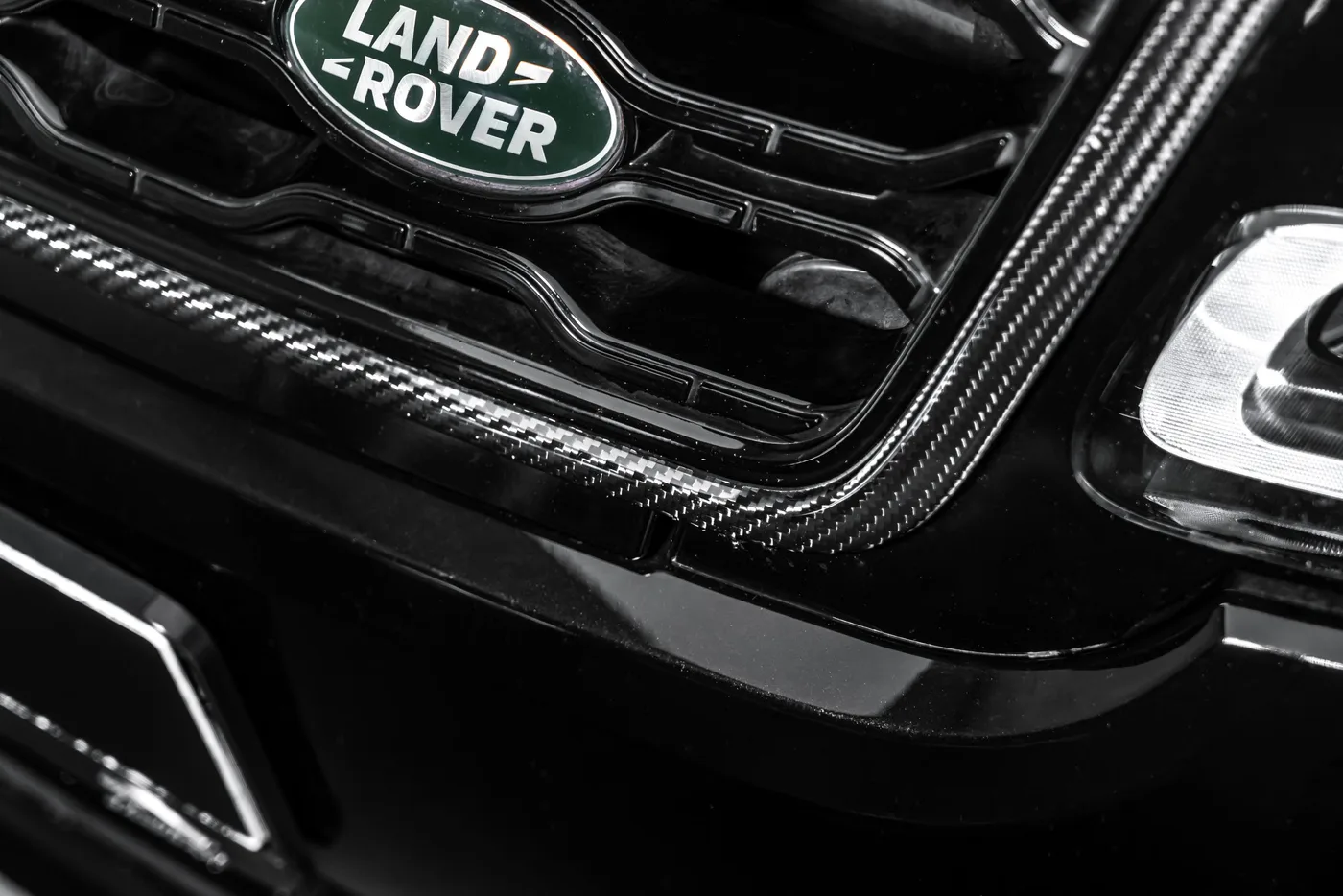 2022 Land Rover Range Rover Sport HST proposée par un concessionnaire spécialisé à Ostrava, Tchéquie, photo 12 sur 25
