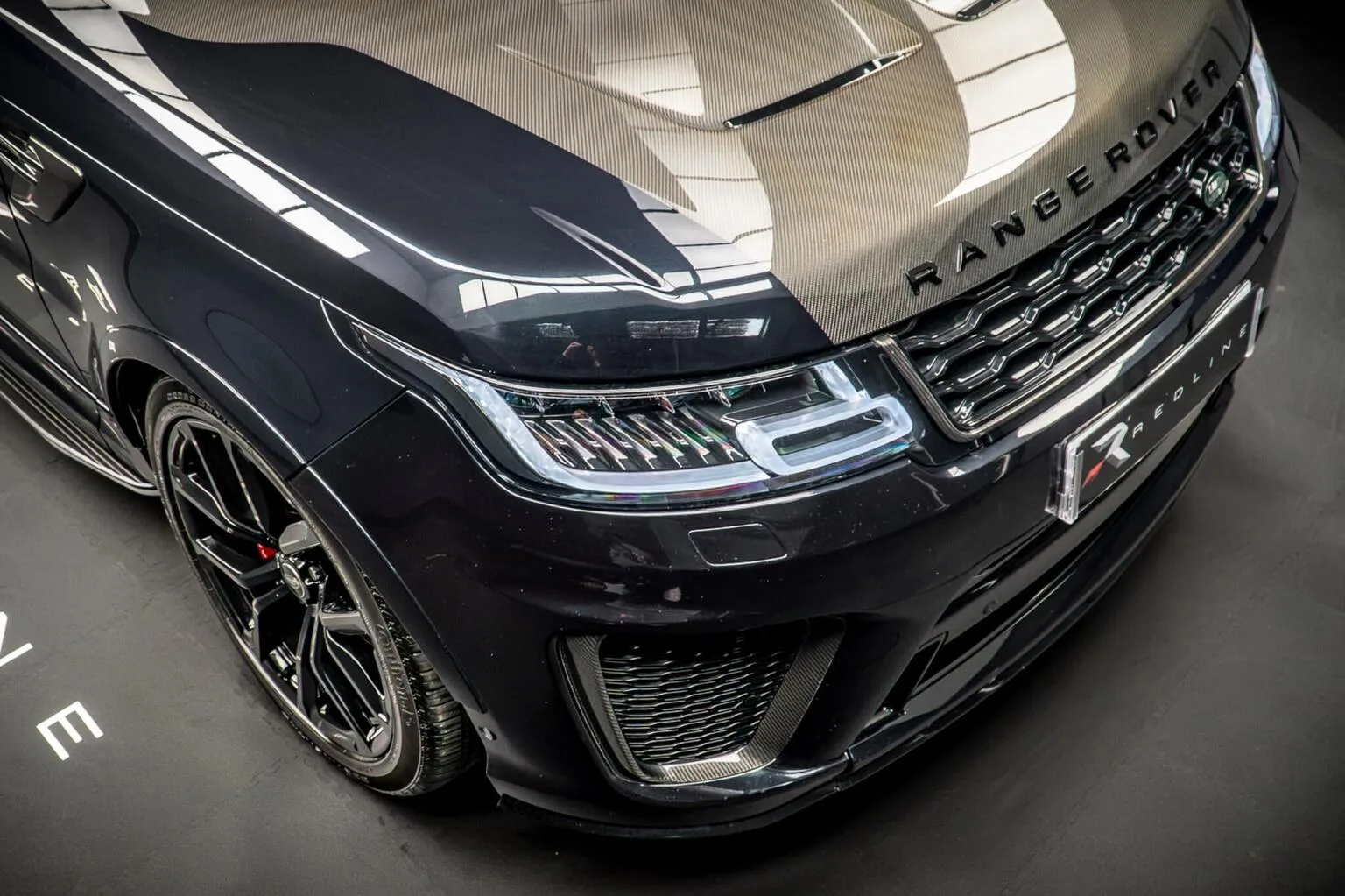 2022 Land Rover Range Rover Sport SVR Carbon Edition, 10/30