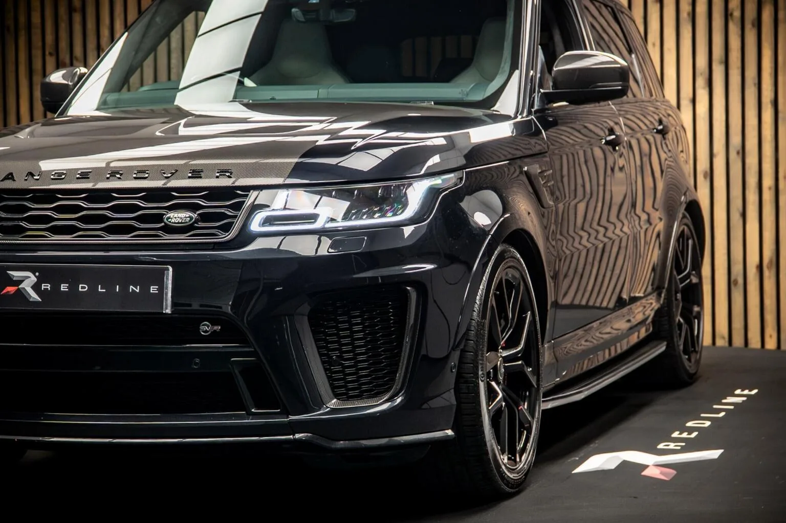 2022 Land Rover Range Rover Sport SVR Carbon Edition, 12/30