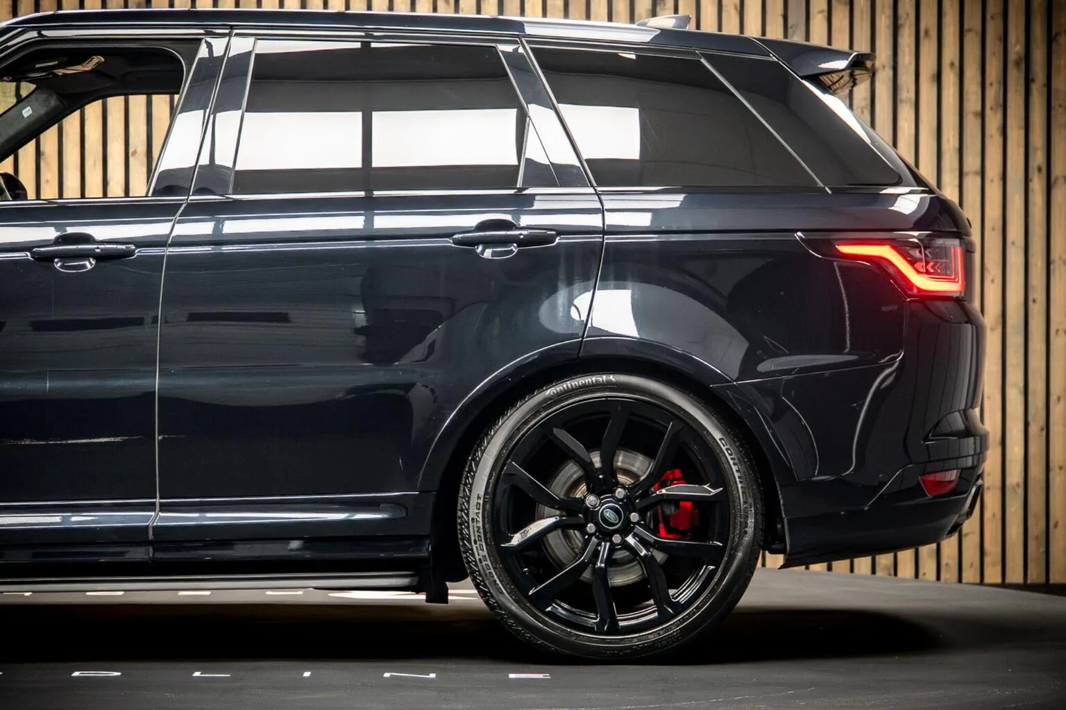2022 Land Rover Range Rover Sport SVR Carbon Edition, 17/30