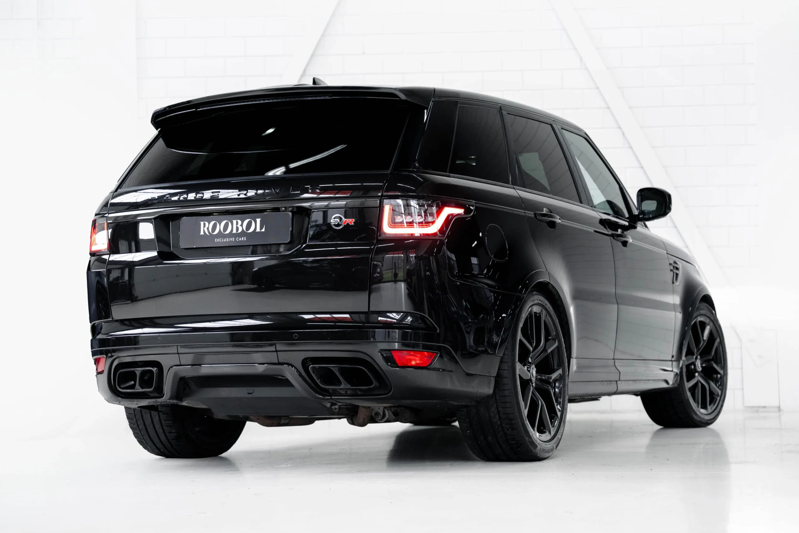 2022 Land Rover Range Rover Sport SVR Carbon Edition, 3/30