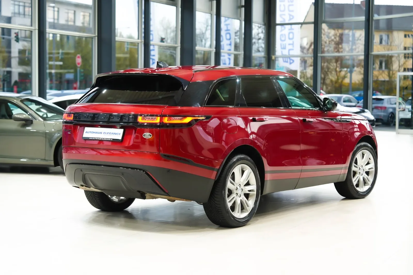 2022 Land Rover Range Rover Velar S, 3/25