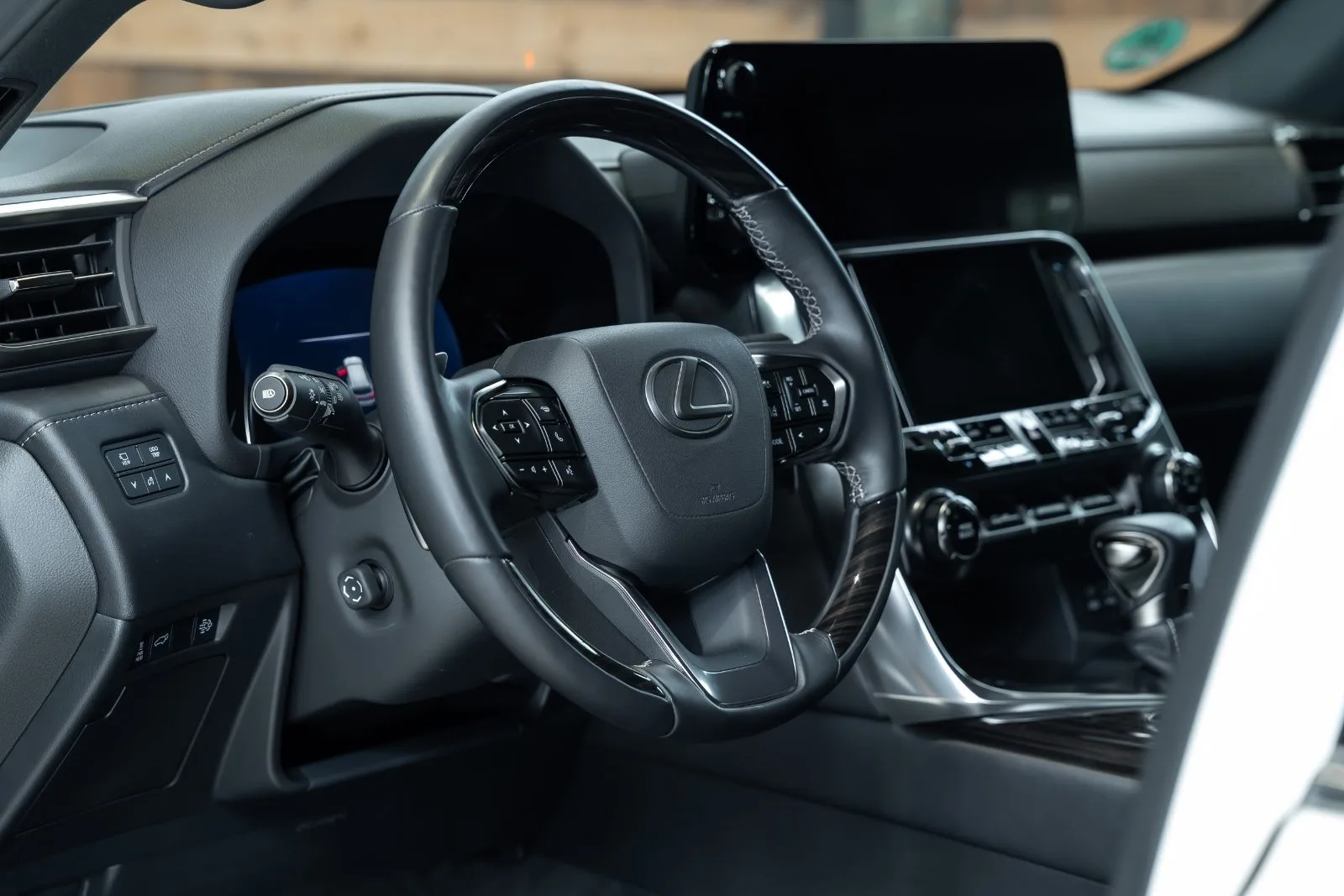 2022 Lexus LX 500 d, 12/30