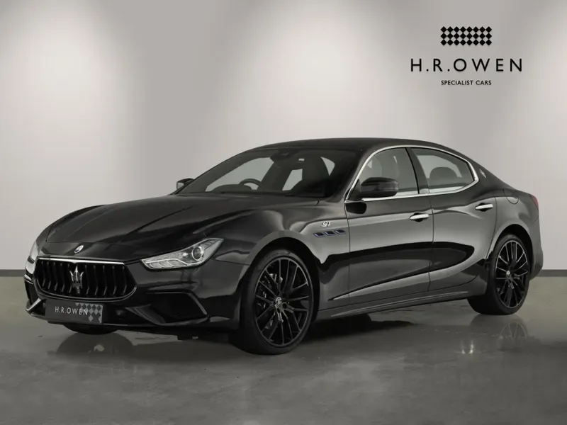 2022 Maserati Ghibli GT, 2/30