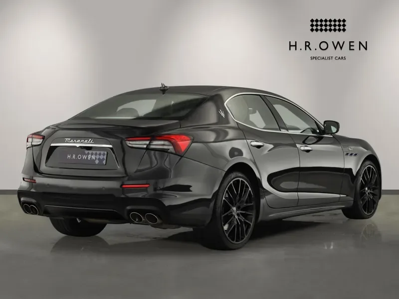 2022 Maserati Ghibli GT, 3/30