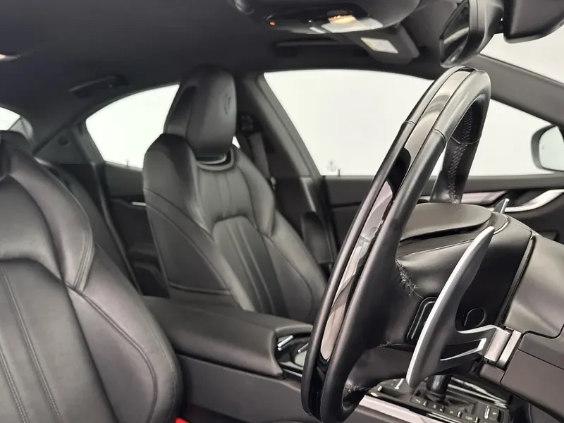 2022 Maserati Ghibli GT, 18/30