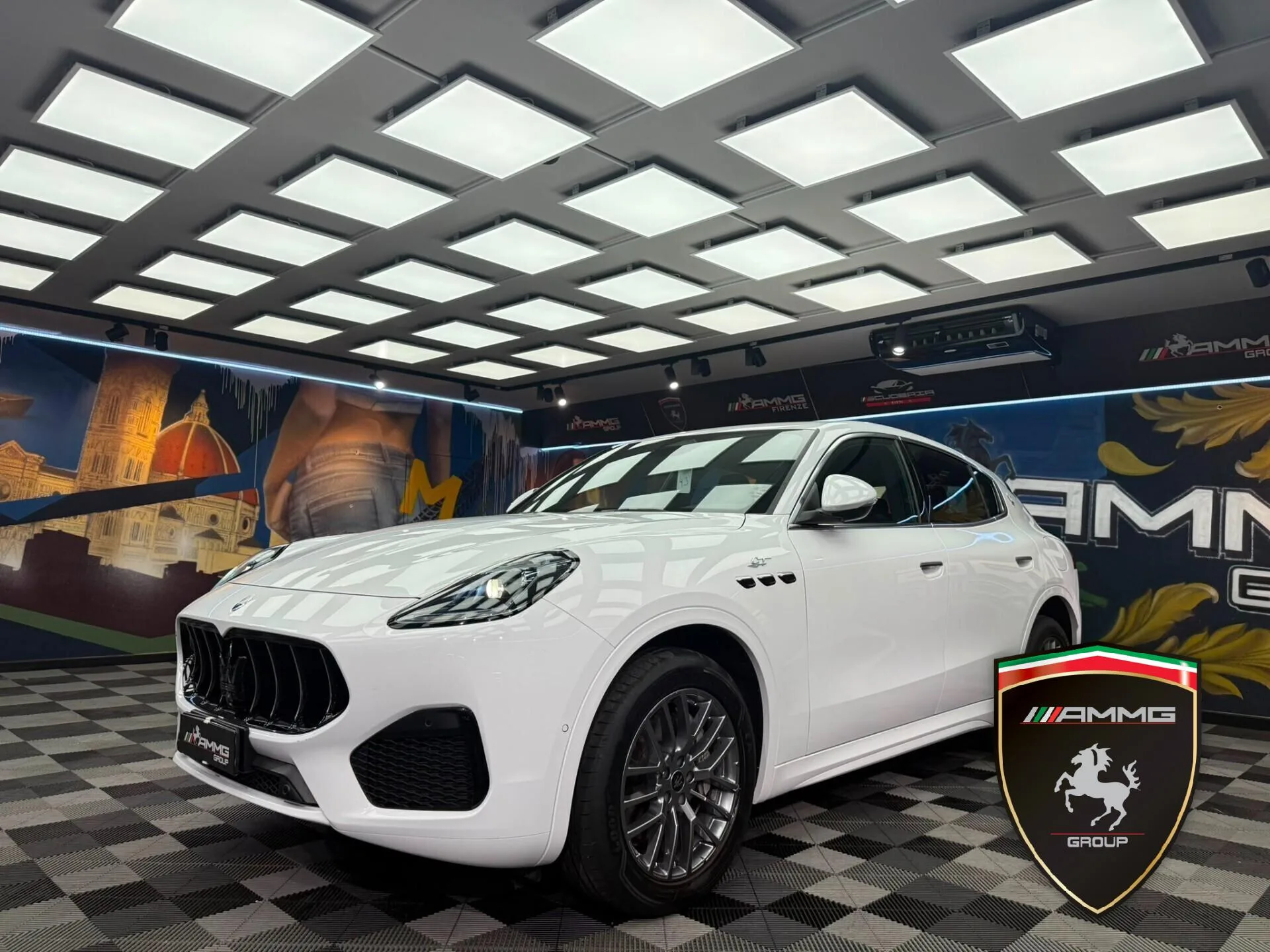 2022 Maserati Grecale GT offered by a specialist dealer in Calenzano, Italy, main photo