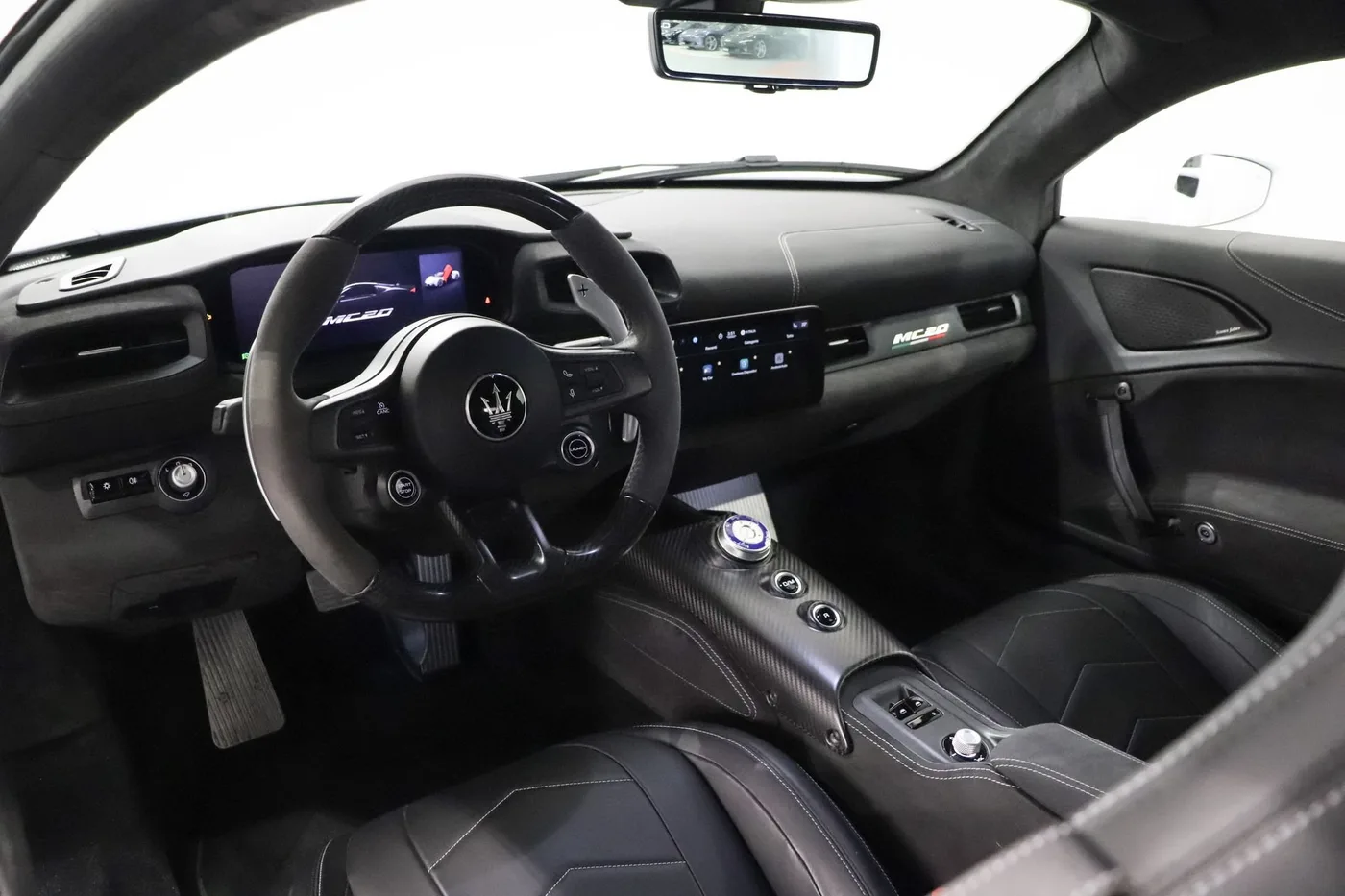 2022 Maserati MC20 angeboten von einem Supersportwagenhändler in Zibido San Giacomo, Italien, Foto 9 von 24