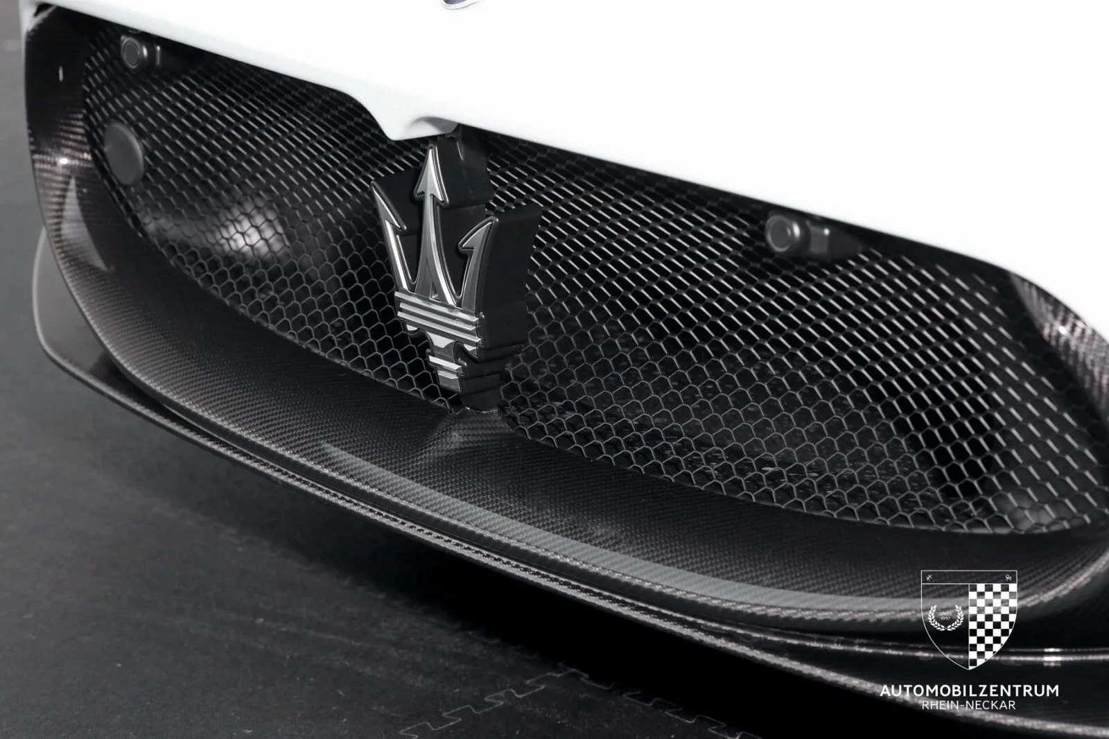 2022 Maserati MC20, 3/30