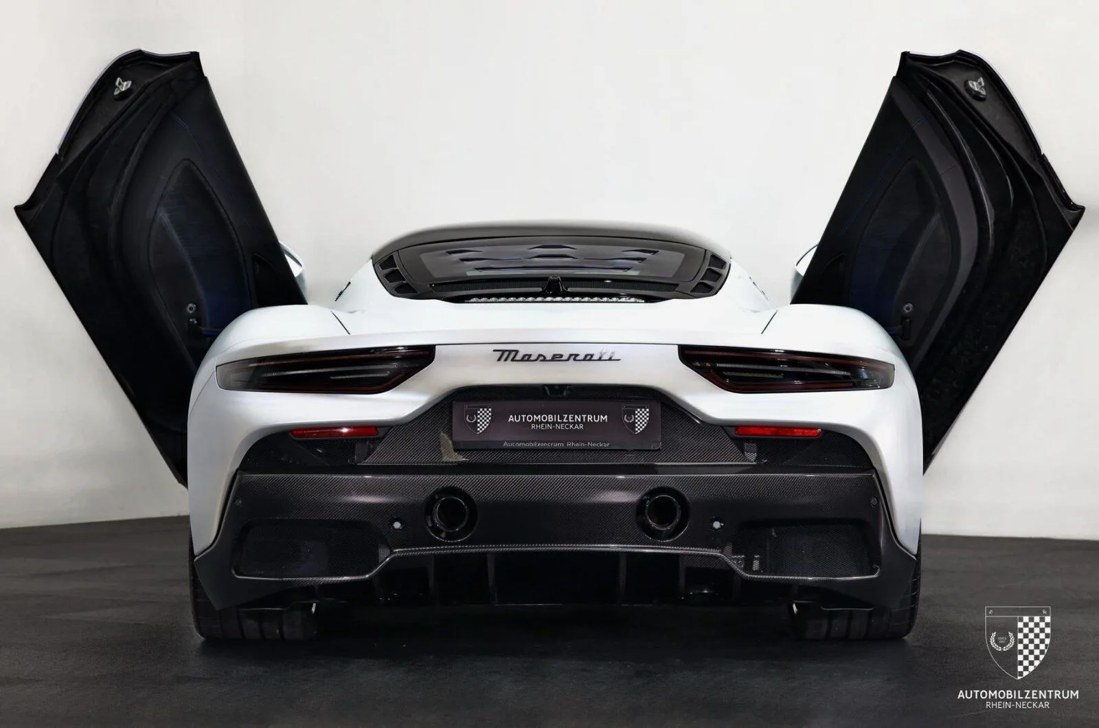 2022 Maserati MC20, 7/30