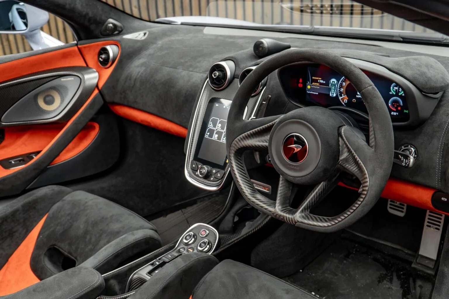 2022 McLaren 600LT Spider, 25/30