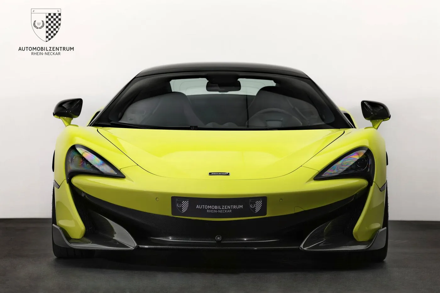 2022 McLaren 600LT Spider angeboten von einem Supersportwagenhändler in Viernheim, Deutschland, Foto 2 von 25