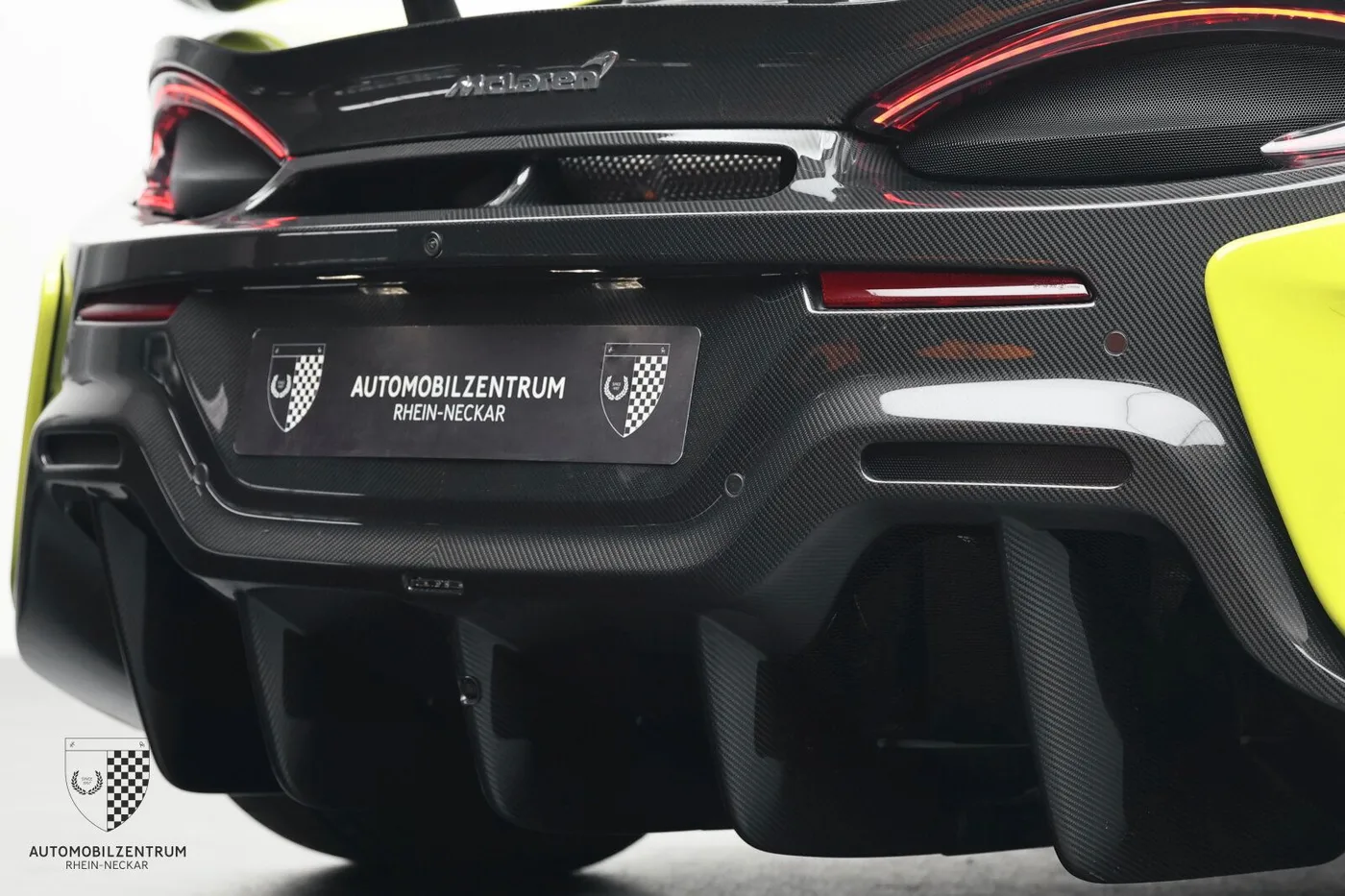 2022 McLaren 600LT Spider angeboten von einem Supersportwagenhändler in Viernheim, Deutschland, Foto 11 von 25