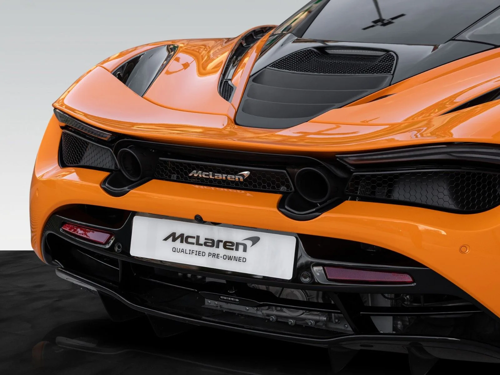 2022 McLaren 720S, 5/28