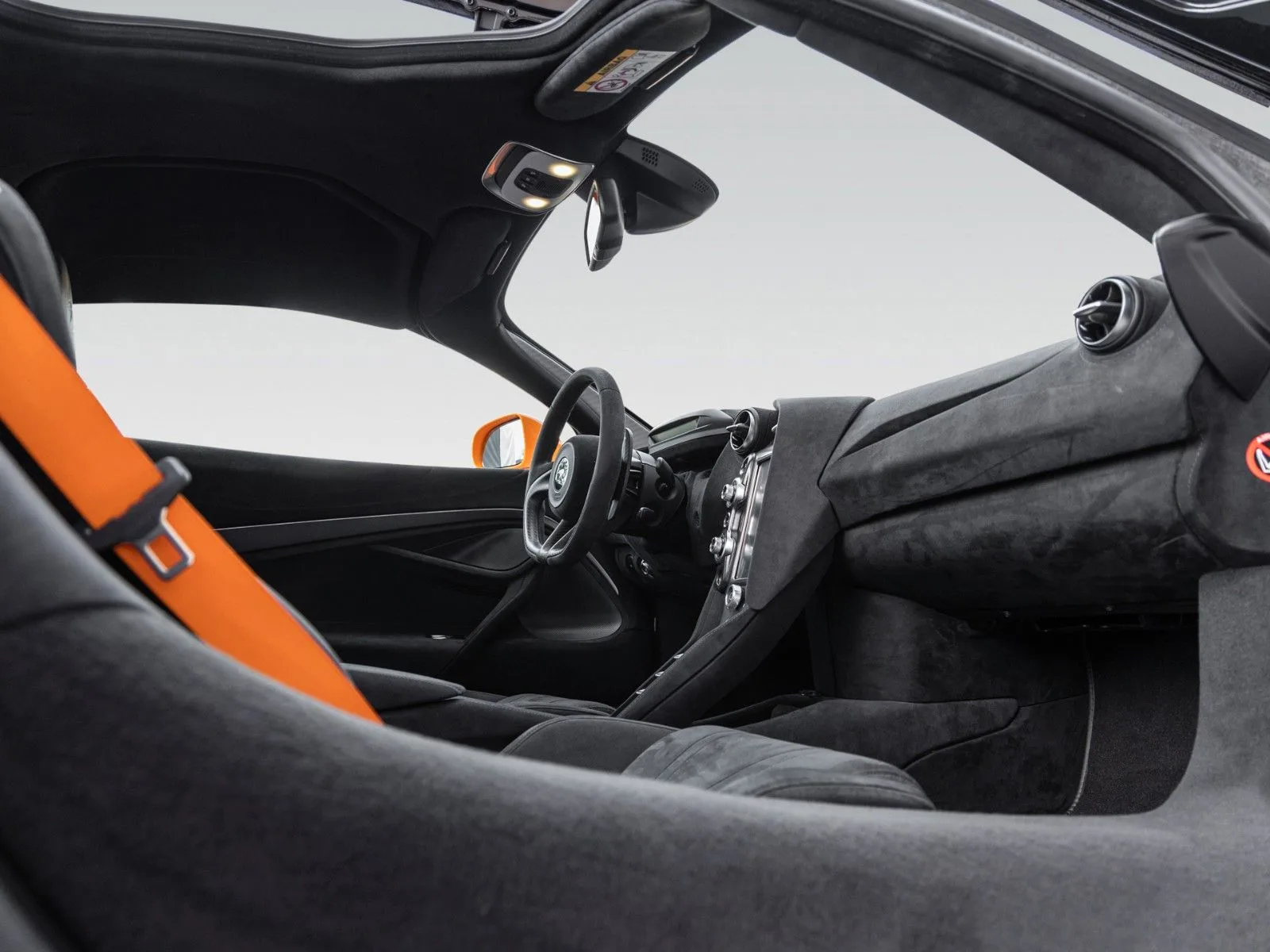 2022 McLaren 720S, 19/28