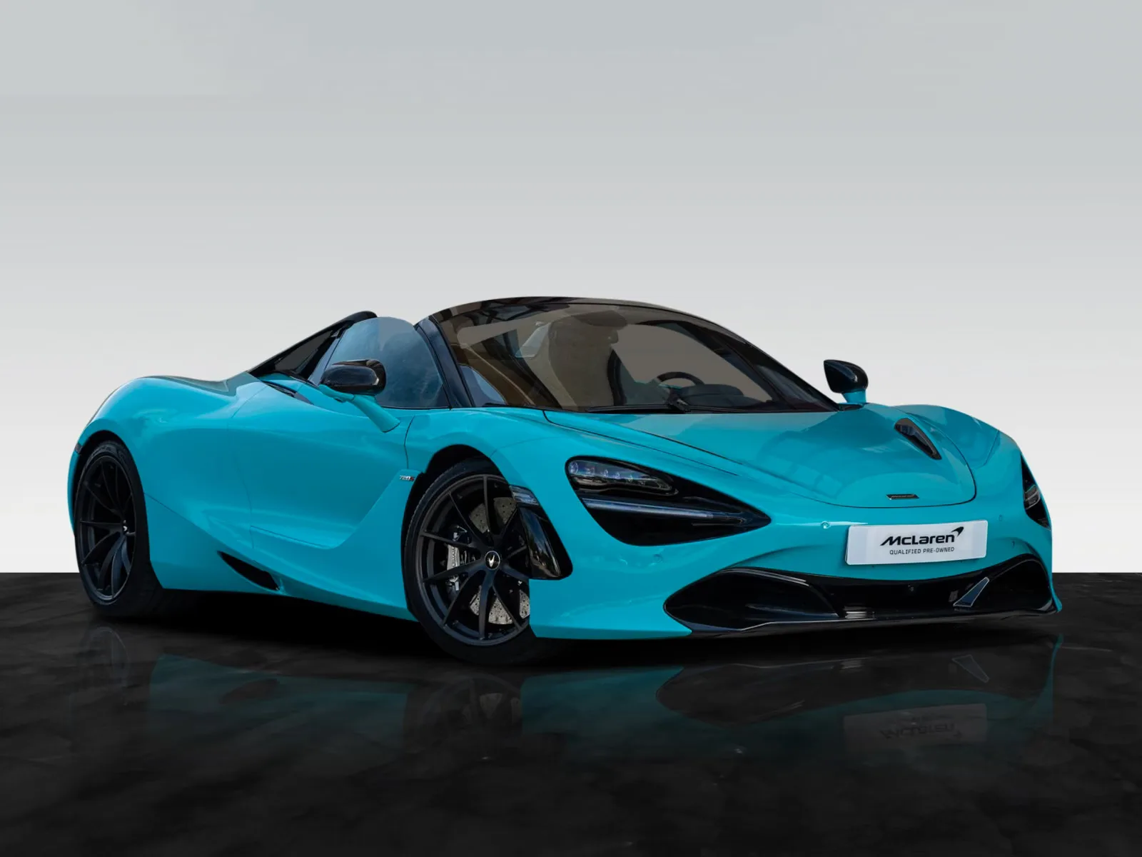 2022 McLaren 720S Spider offered by a franchised dealer in Munich, Germany, main photo