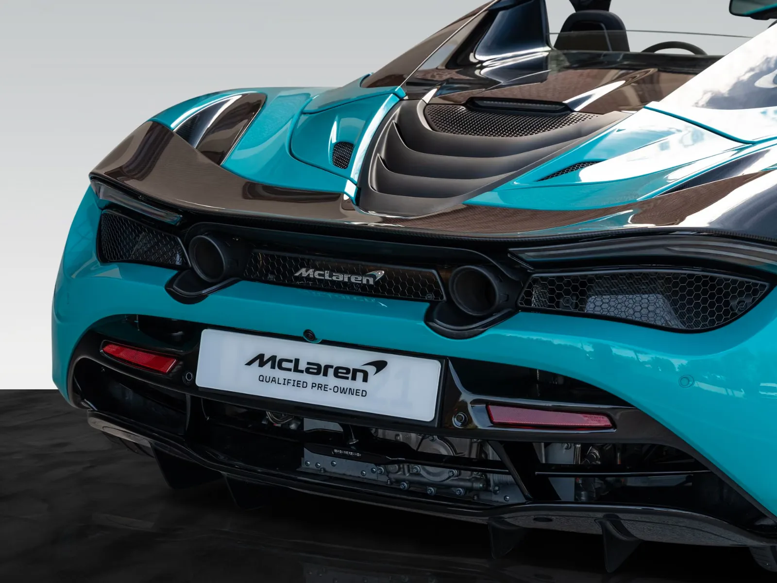 2022 McLaren 720S Spider, 7/30