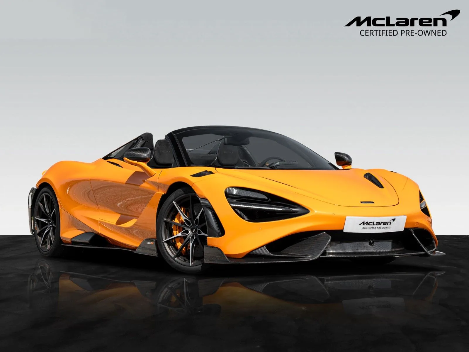 2022 McLaren 765LT Spider proposée par un concessionnaire agréé à Hockenheim, Allemagne, photo principale